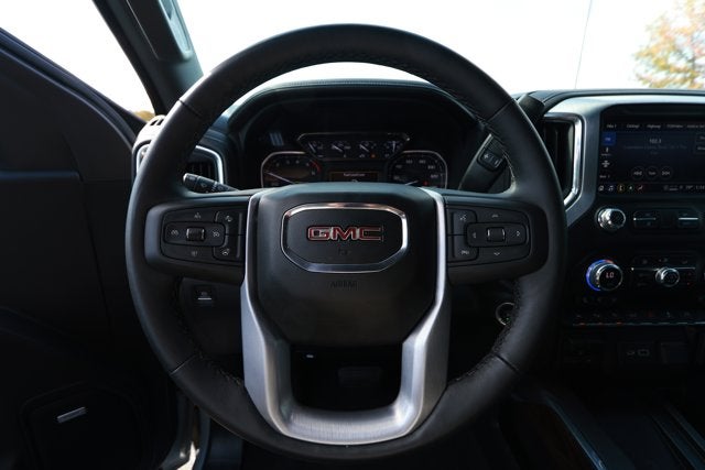 2022 GMC Sierra 1500 Limited 4WD Crew Cab Short Box SLT