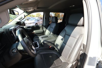 2022 GMC Sierra 1500 Limited 4WD Crew Cab Short Box SLT