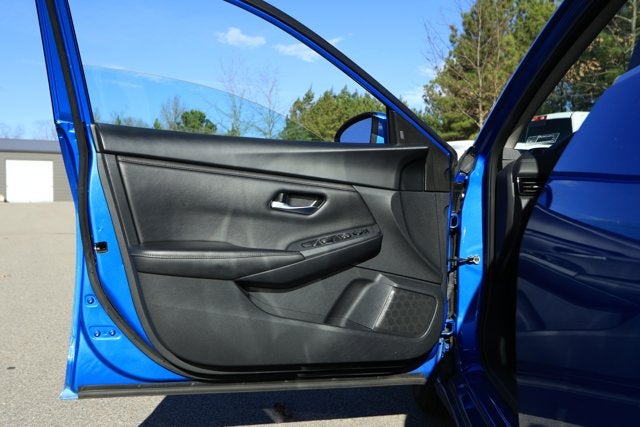 2023 Nissan Sentra SV Xtronic CVT