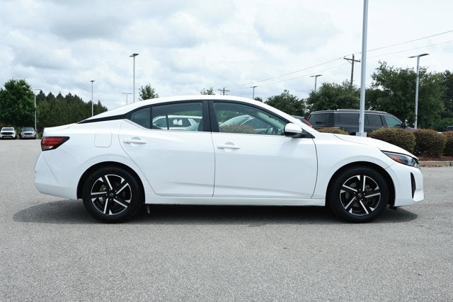 2024 Nissan Sentra SV Xtronic CVT