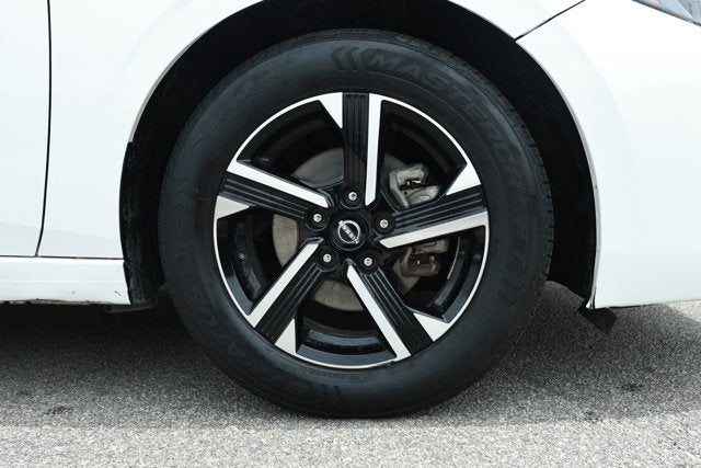 2024 Nissan Sentra SV Xtronic CVT