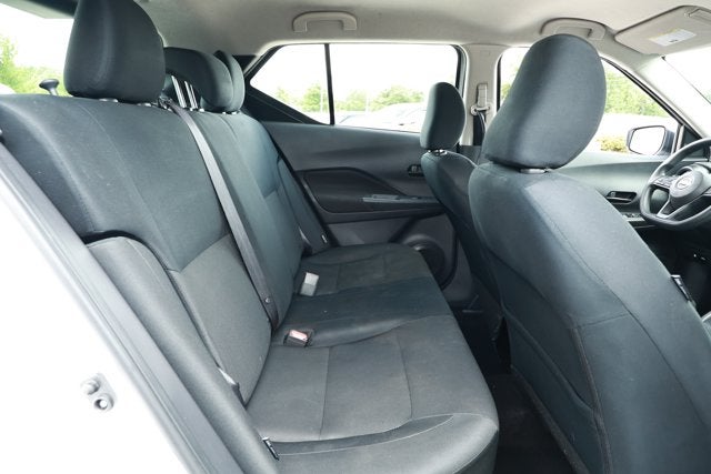 2024 Nissan Kicks S Xtronic CVT