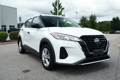 2024 Nissan Kicks S Xtronic CVT