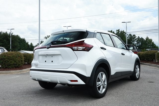 2024 Nissan Kicks S Xtronic CVT
