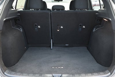 2024 Nissan Kicks SR Xtronic CVT