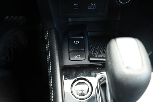 2024 Nissan Kicks SR Xtronic CVT