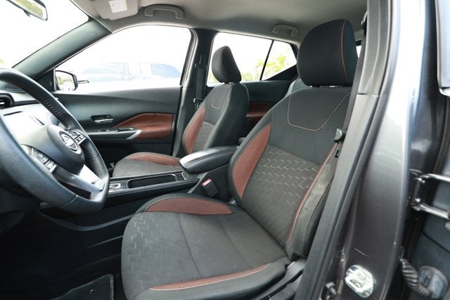 2024 Nissan Kicks SR Xtronic CVT