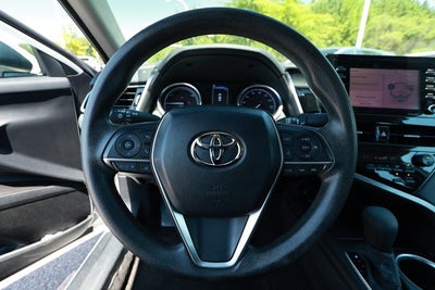 2022 Toyota Camry LE Hybrid
