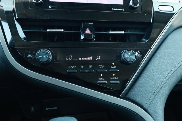 2022 Toyota Camry LE Hybrid
