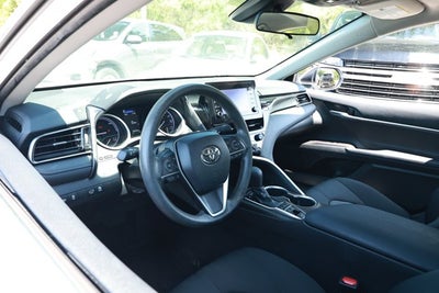 2022 Toyota Camry LE Hybrid