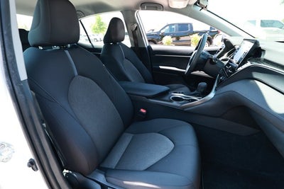 2022 Toyota Camry LE Hybrid