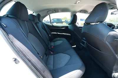 2022 Toyota Camry LE Hybrid