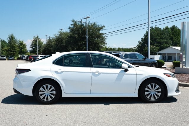 2022 Toyota Camry LE Hybrid