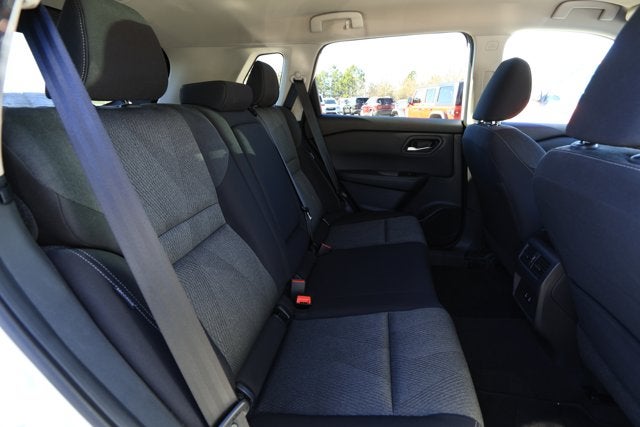 2024 Nissan Rogue SV FWD