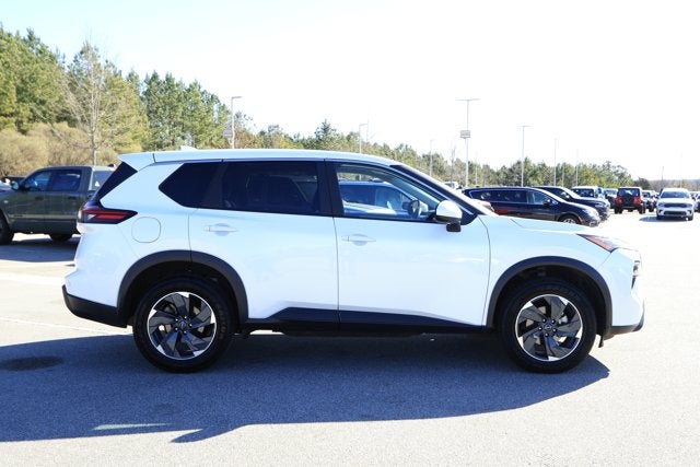 2024 Nissan Rogue SV FWD