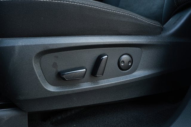 2024 Nissan Pathfinder SV FWD