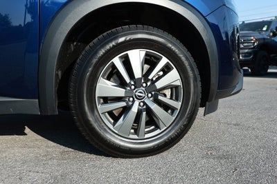 2024 Nissan Pathfinder SV FWD