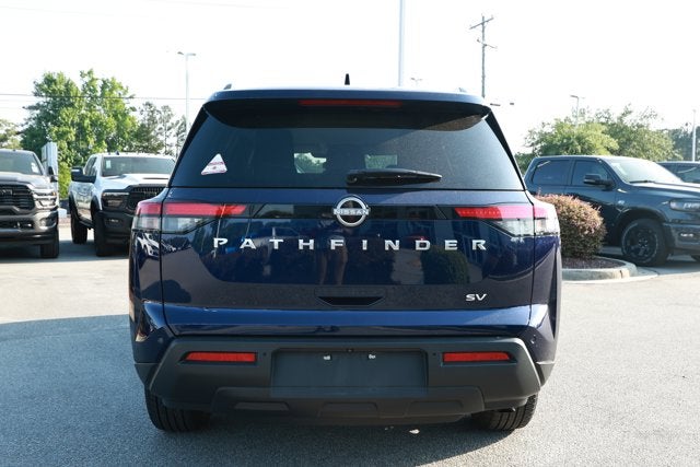 2024 Nissan Pathfinder SV FWD