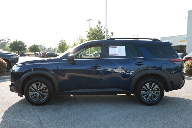 2024 Nissan Pathfinder SV FWD