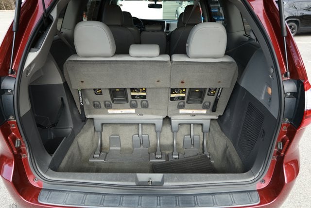 2016 Toyota Sienna Limited 7 Passenger