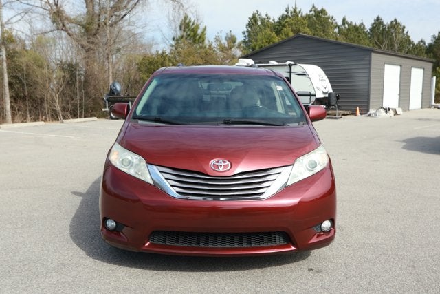2016 Toyota Sienna Limited 7 Passenger
