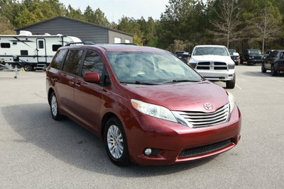2016 Toyota Sienna Limited 7 Passenger