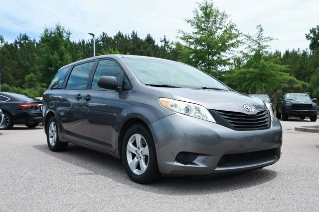 2015 Toyota Sienna L 7 Passenger