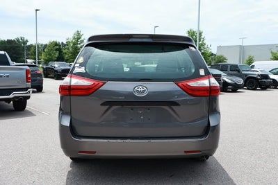 2015 Toyota Sienna L 7 Passenger