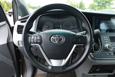 2015 Toyota Sienna L 7 Passenger