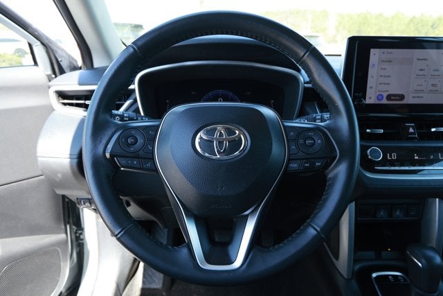 2024 Toyota Corolla Cross XLE
