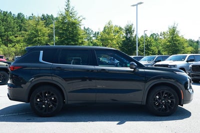 2023 Mitsubishi Outlander SE Black Edition S-AWC