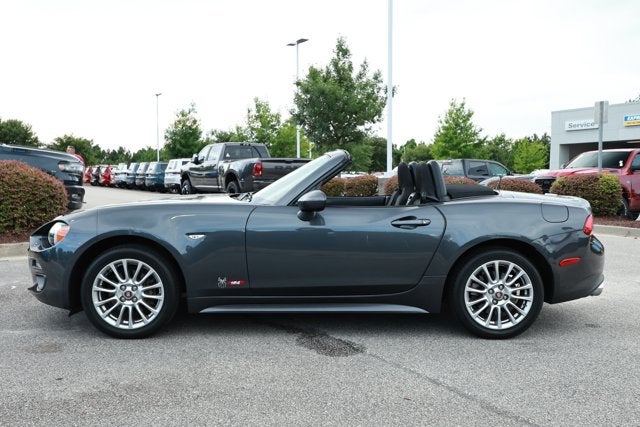 2017 FIAT 124 Spider Classica