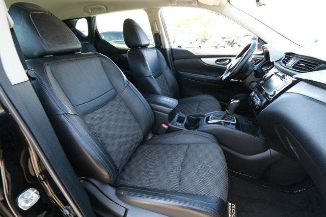 2020 Nissan Rogue Sport SV FWD Xtronic CVT