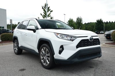 2020 Toyota RAV4 XLE Premium
