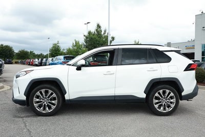 2020 Toyota RAV4 XLE Premium