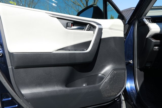 2022 Toyota RAV4 Limited