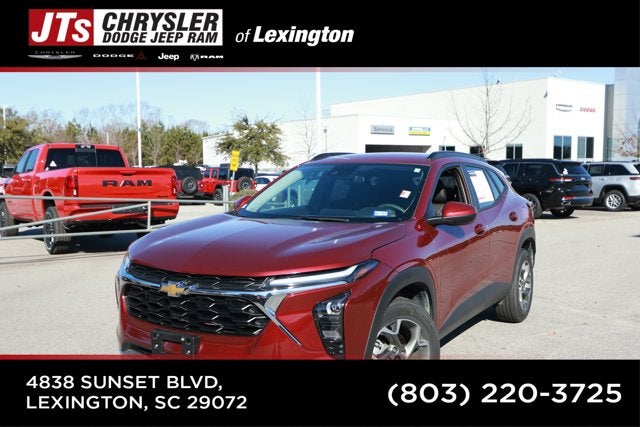 2025 Chevrolet Trax FWD LT