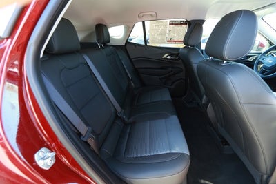 2025 Chevrolet Trax FWD LT