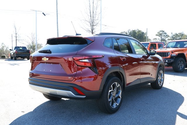 2025 Chevrolet Trax FWD LT
