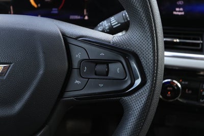 2025 Chevrolet Trax FWD LT