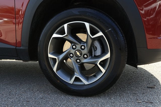 2025 Chevrolet Trax FWD LT