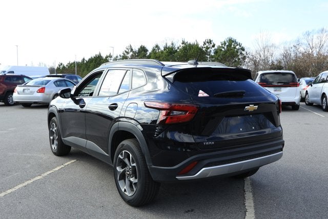 2025 Chevrolet Trax FWD LT