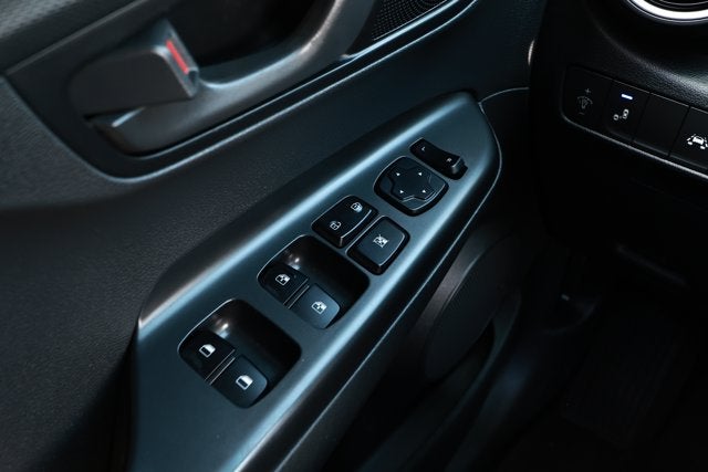 2021 Hyundai Kona SEL Plus