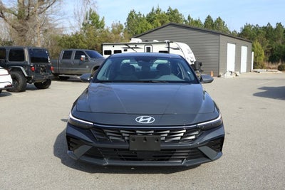 2025 Hyundai Elantra SEL Convenience