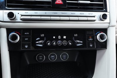 2025 Genesis G70 2.5T AWD