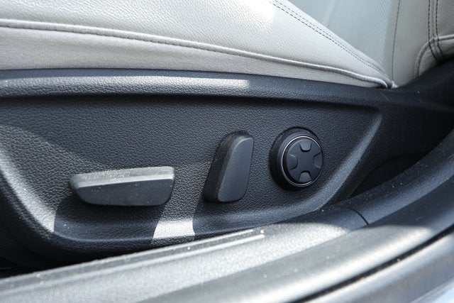 2025 Genesis G70 2.5T AWD