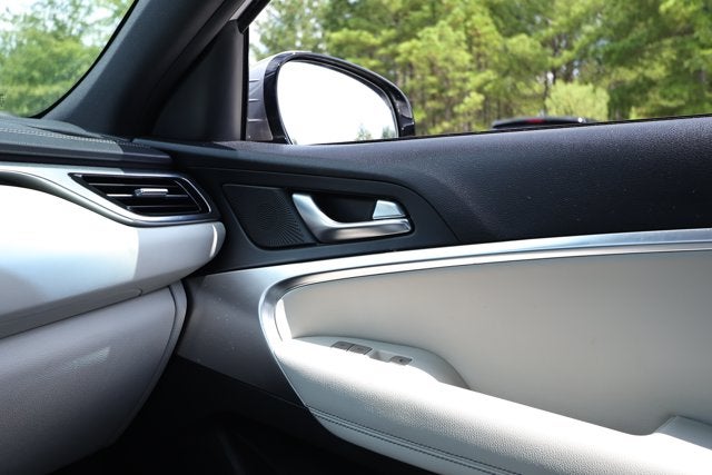 2025 Genesis G70 2.5T AWD
