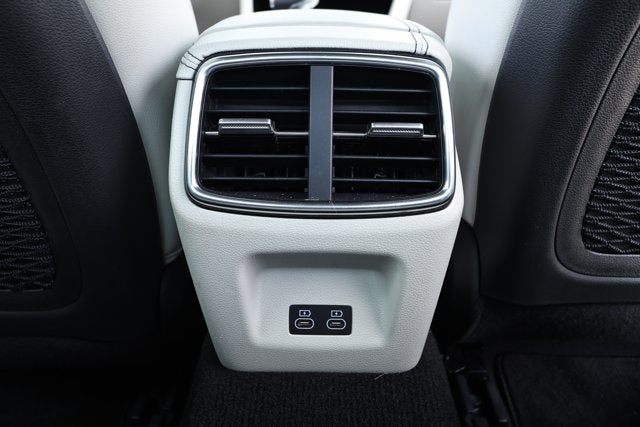 2025 Genesis G70 2.5T AWD
