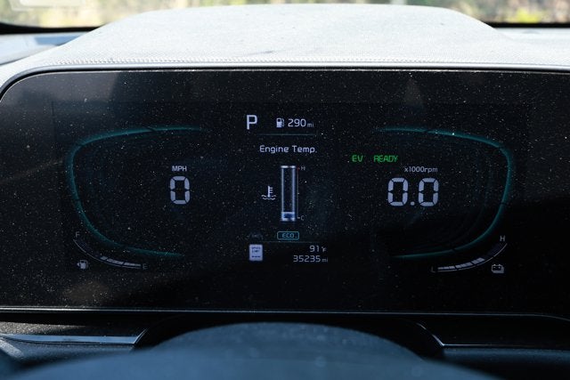 2023 Kia Niro SX Touring