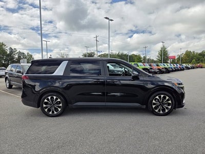2022 Kia Carnival MPV EX